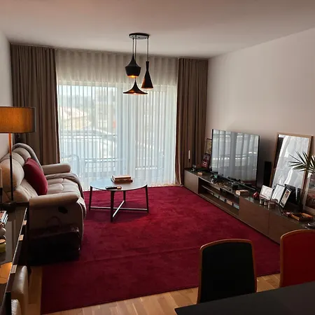 Civic Centre Flat * Brassó